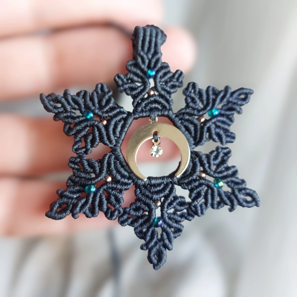 Blue 🔵 macrame mandala