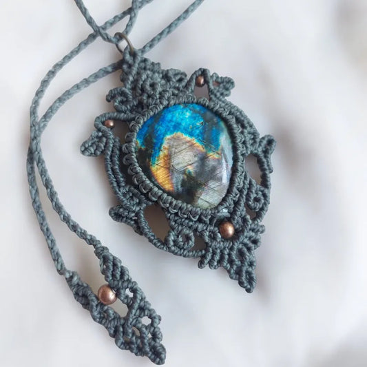 Labradorite Macrame Necklace