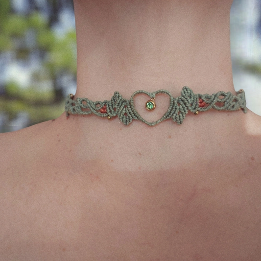 Boho macrame choker features a lovely Rhinestone charm. This necklace is the perfect statement piece for any hippie-style outfit. This versatile piece can be worn as a crew neck necklace or even as a tiara.
The total length of the choker measures approximately 54cm/21.2 inches and it is adjustable to fit your preferred length with a convenient slide lock.