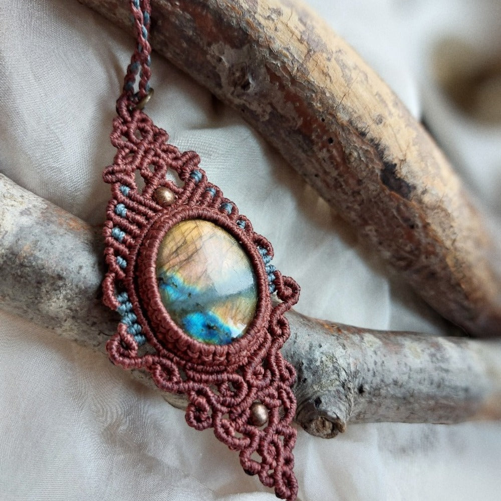 Handcrafted brown and blue macrame necklace featuring a stunning AAA-quality Labradorite gemstone.