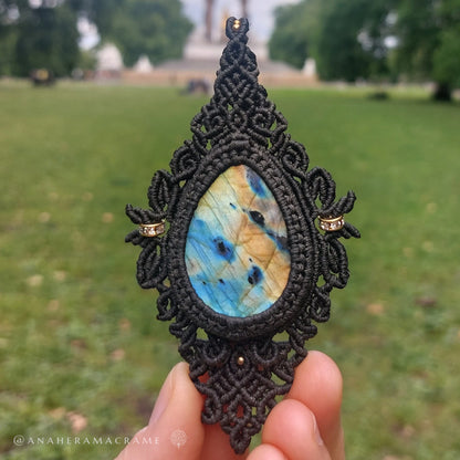 Handmade Macrame Labradorite Necklace